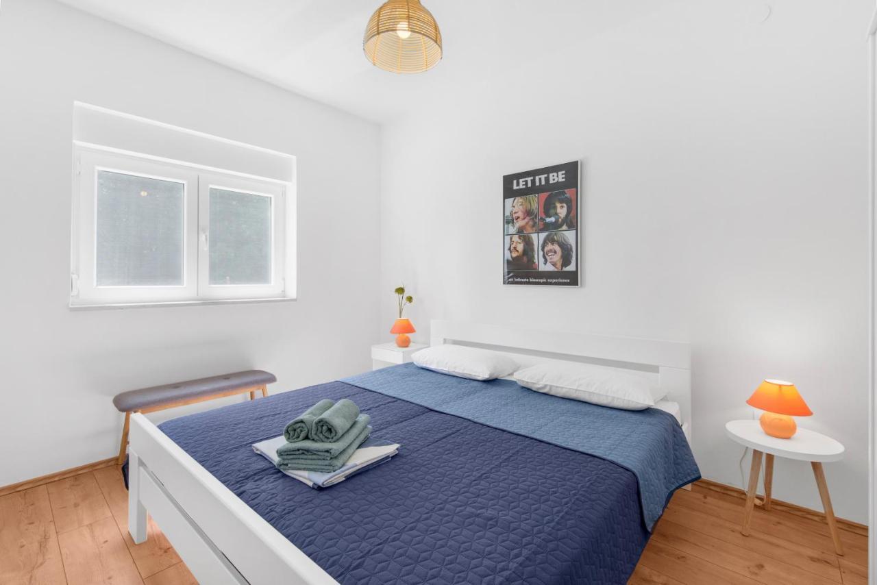 Apartments Villa Verde Новиград Екстериор снимка