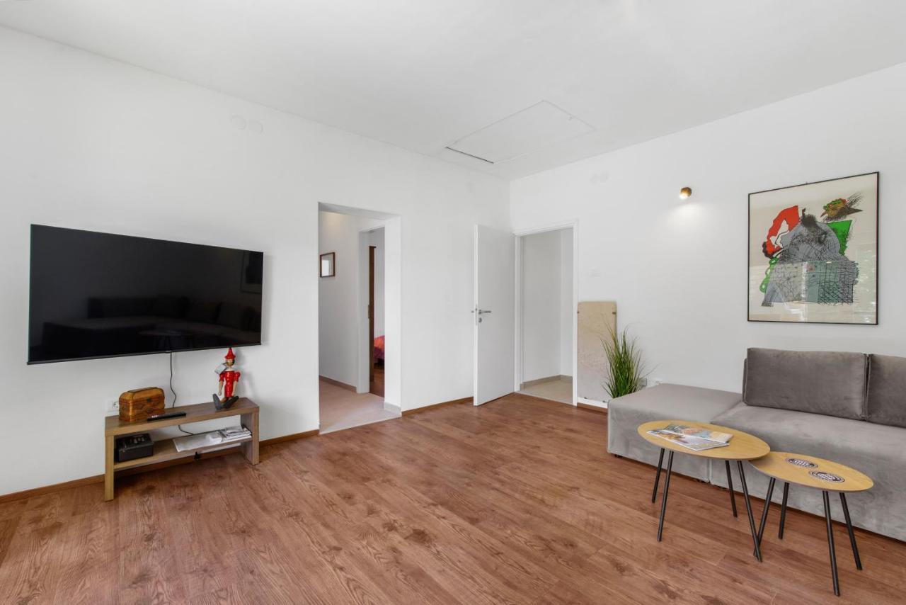 Apartments Villa Verde Новиград Екстериор снимка